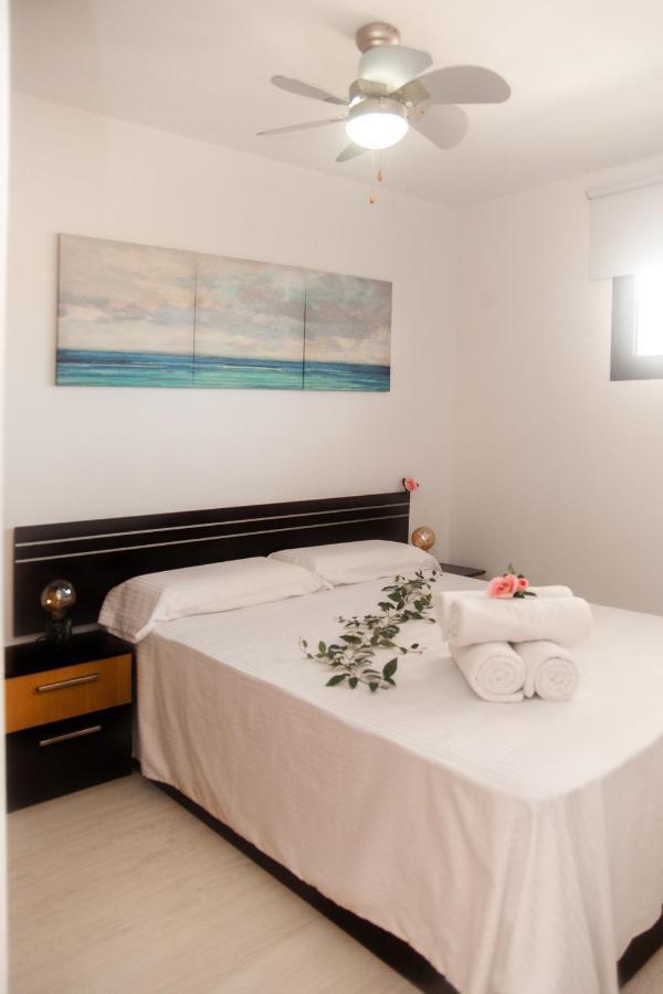 Apartamentos Thaisay Luz Del Mar II 卡门港 外观 照片